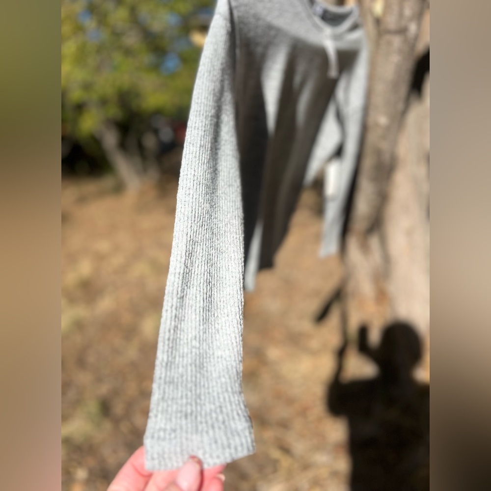 NWT Sweet Romeo Gray Sweater - Picture 4 of 8